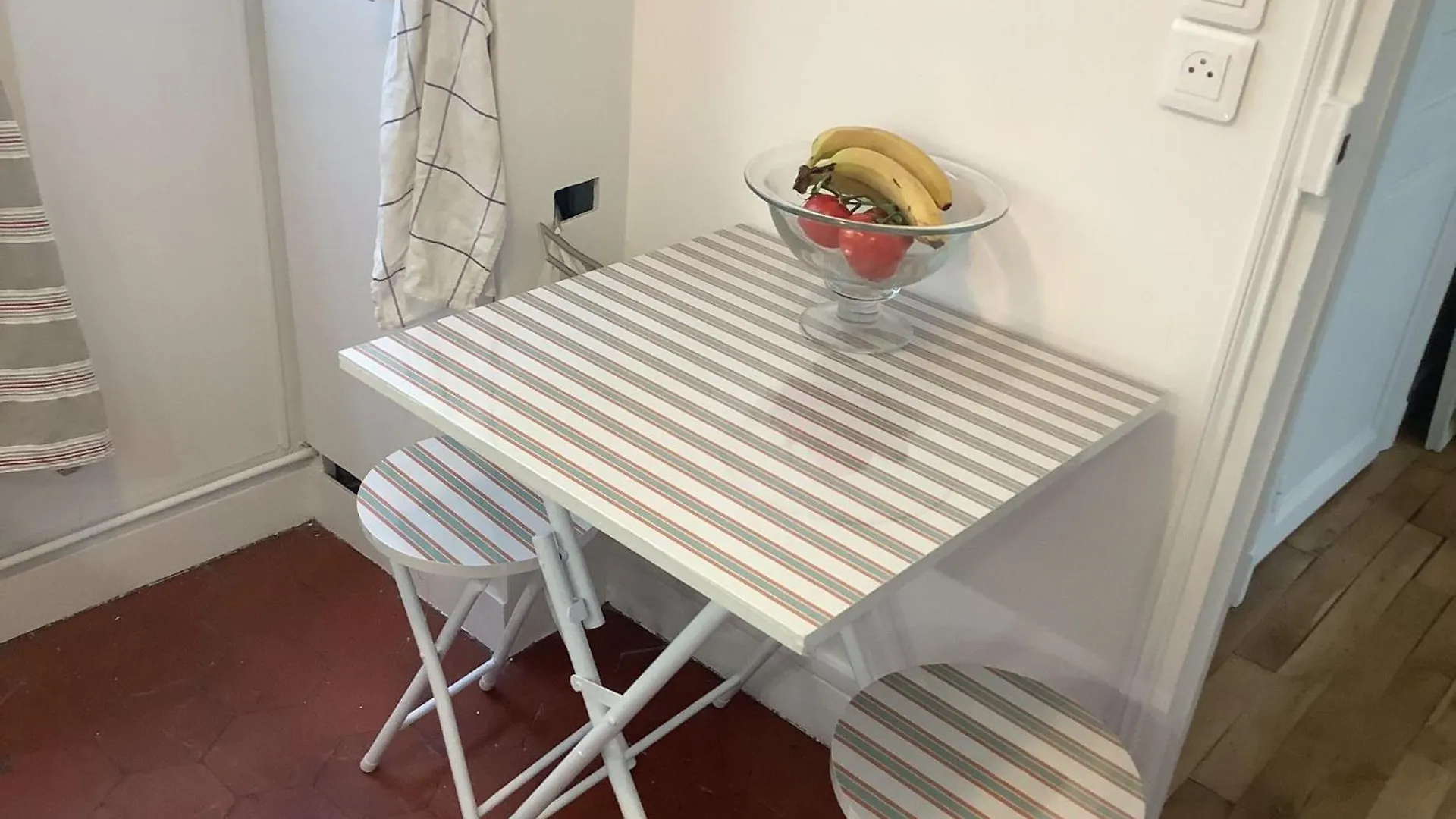 Sunny Bastille-roquette Apartment *